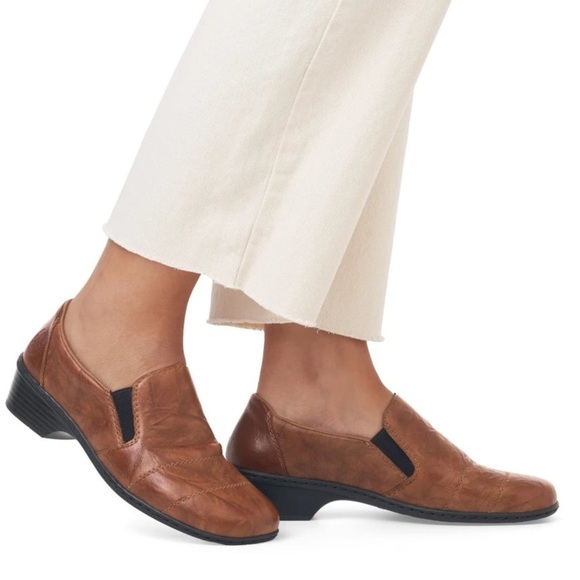 Rieker Other - Rieker Distressed Tan Brown Leather Slip-On Classic Loafers Sz EU 38